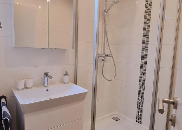 Daire Mohnwiese Und Blumenwiese Willingen (Upland)